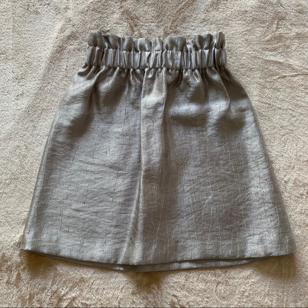 H&M Women’s Ruffle-Trimmed Skirt Size 2